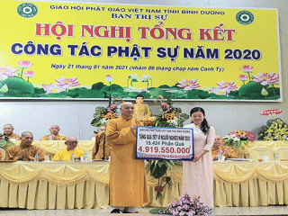 Giáo hội Phật giáo Việt Nam tỉnh Bình Dương: Trao tặng gần 5 tỷ đồng ủng hộ Tết vì người nghèo năm 2021