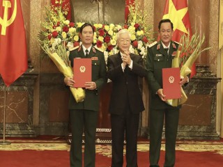Hai Thứ trưởng Bộ Quốc phòng được Tổng Bí thư, Chủ tịch nước thăng quân hàm Thượng tướng