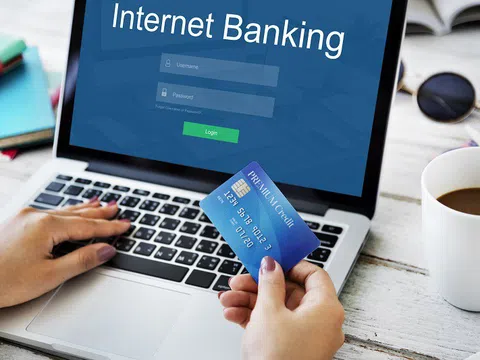 Vietravel dành nhiều ưu đãi cho khách hàng thanh toán online trong Ngày “không tiền mặt"