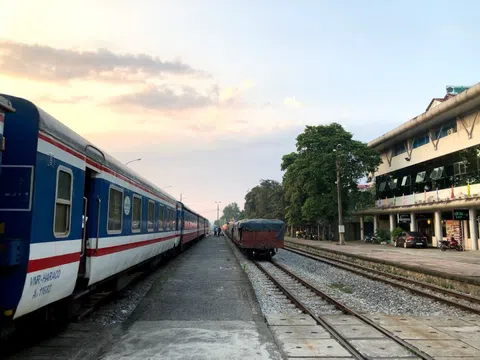 Từ ngày 23/9, chạy lại tàu khách Hà Nội - Lào Cai