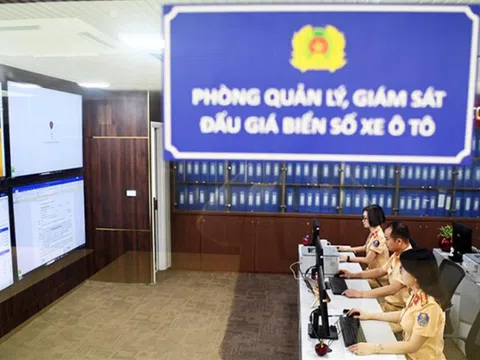 Thu ngân sách nhà nước hơn 5.200 tỷ đồng từ đấu giá biển số xe