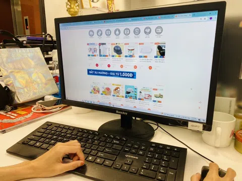 Sàn thương mại điện tử kê khai, nộp thuế thay người bán hàng online từ 1/7