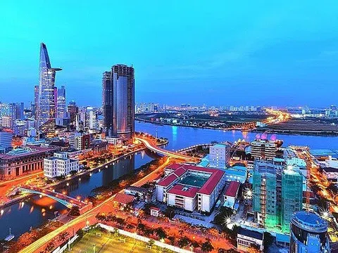 Ngân hàng UOB nâng dự báo tăng trưởng GDP Việt Nam năm 2025 lên 6,9%