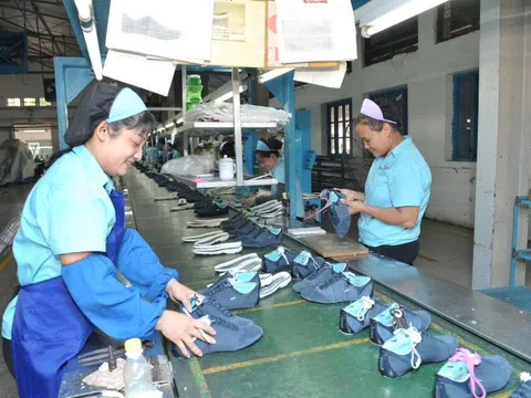 Xuất khẩu da giày duy trì mức tăng trưởng 2 con số