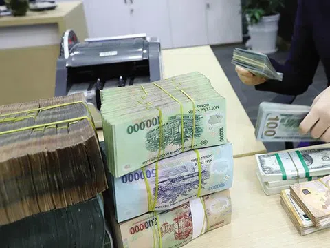 Tiền gửi khách hàng tại các tổ chức tín dụng đạt gần 15,8 triệu tỷ đồng