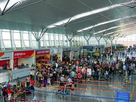 Cục Hàng không yêu cầu dừng bán vé bay nội địa, hoàn tiền cho khách