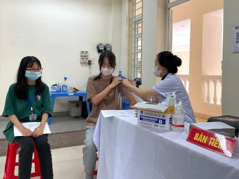 Quảng Ninh bắt đầu tiêm chủng vaccine COVID-19 cho trẻ em