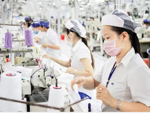 Đề xuất nâng gói hỗ trợ tài khóa lên khoảng 5 - 7% GDP