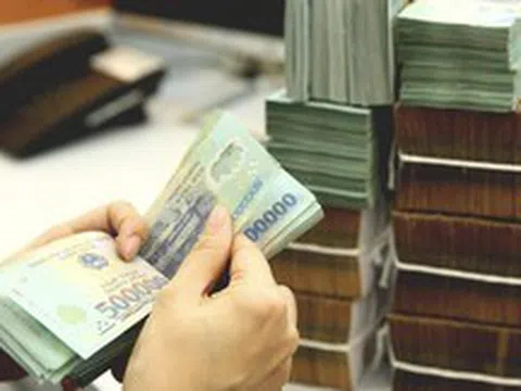 Lương ngân hàng vẫn luôn "đỉnh": Lộ diện ngân hàng trả lương "khủng" nhất Việt Nam