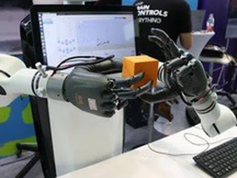 Trung Quốc tạo ra robot đến mức có thể "siết chặt ốc vít", nhưng vẫn phải chấp nhận thua xa một nhân tố