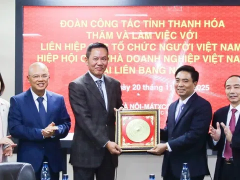 Thanh Hóa làm việc với kiều bào và doanh nghiệp Việt tại Nga để thúc đẩy hợp tác