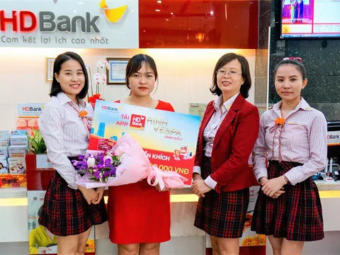 64 khách hàng nhận giải từ chương trình 'Tải App HDBank – Rinh Vespa sành điệu'