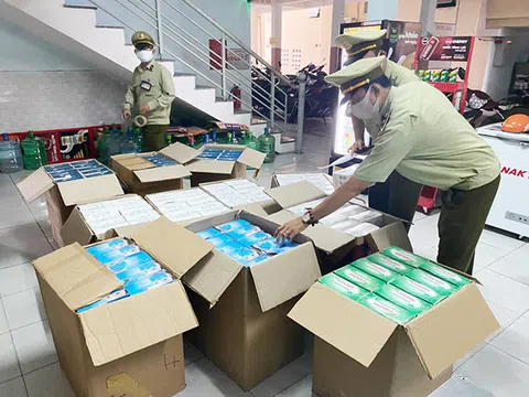 Đà Nẵng: Phát hiện, tạm giữ thêm 29.000 khẩu trang y tế 'ma' nơi căn tin khu nhà trọ