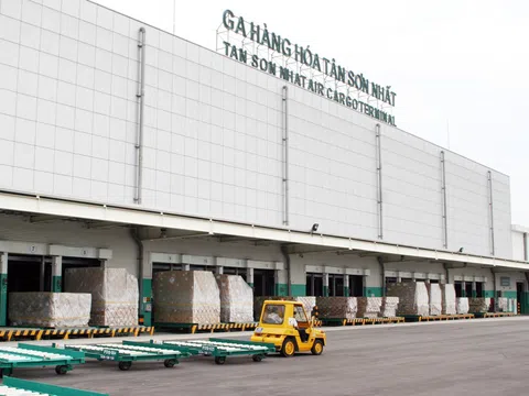 Doanh nghiệp logistics TP.HCM kêu cứu vì đường bị cấm, hạn chế vào nhà ga hàng hóa sân bay Tân Sơn Nhất