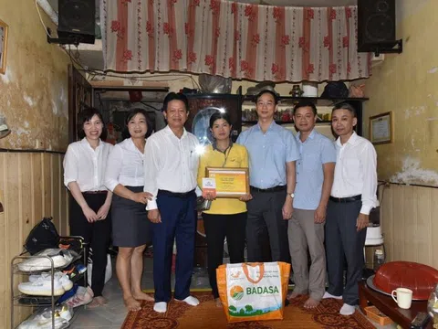 Bưu điện Việt Nam: Trao yêu thương, nhận hạnh phúc