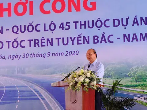 Thủ tướng Nguyễn Xuân Phúc dự lễ khởi công đường cao tốc Bắc – Nam tại Thanh Hóa