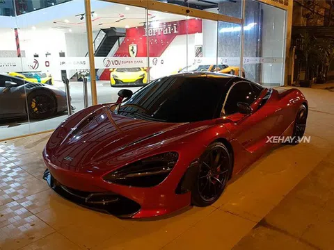 Siêu xe McLaren 720S "mận đỏ" hơn 20 tỷ tại Sài Gòn
