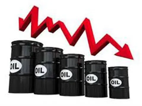 Giá xăng, dầu (17/3): "Lao dốc không phanh"