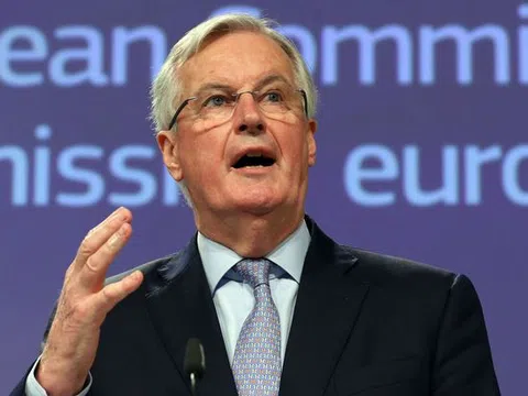 Trưởng đoàn đàm phán Brexit trở thành quan chức cấp cao nhất EU nhiễm COVID-19
