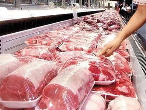Giá cả thị trường 13/4: Đầu tuần, siêu thị tăng cường giảm giá thịt lợn, thịt bò
