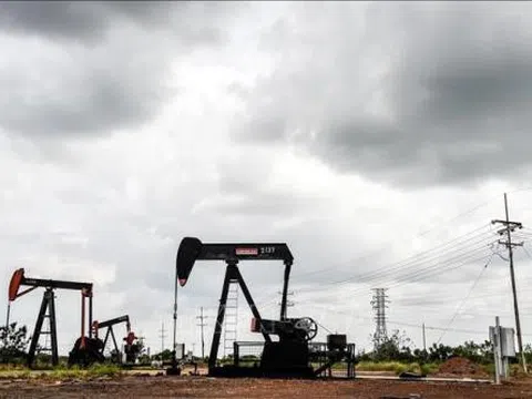 Giá xăng, dầu (15/4): Tiếp tục giảm