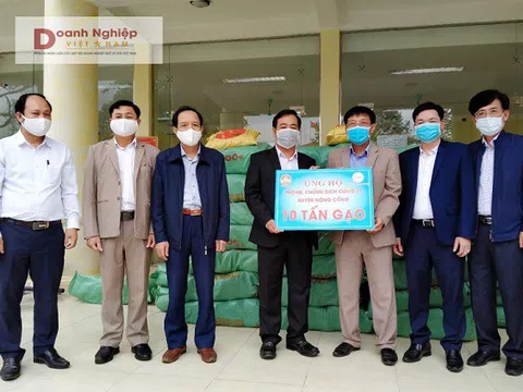CLB Doanh nhân Thanh Hóa tại thành phố Hồ Chí Minh ủng hộ công tác phòng chống dịch bệnh COVID-19