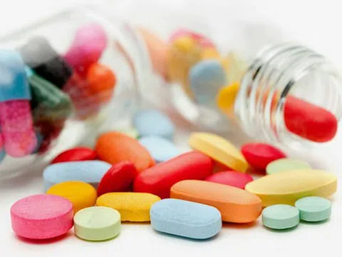 Tuyệt đối cấm sử dụng thuốc phiện, chế phẩm từ thuốc phiện trong y học và đời sống