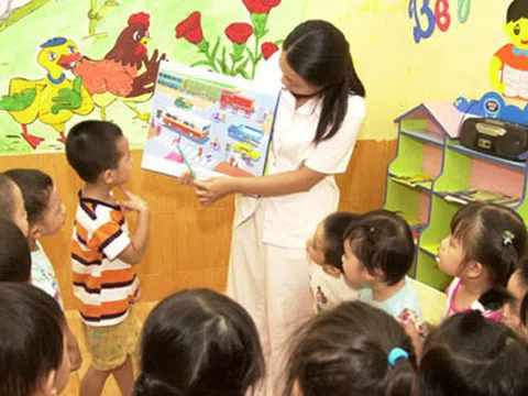 Hà Nội xét đặc cách hơn 2.000 giáo viên hợp đồng vào viên chức