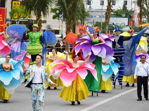 Sun Group sẽ phối hợp cùng UBND TP. Sầm Sơn tổ chức Carnival đường phố Thanh Hóa 2020