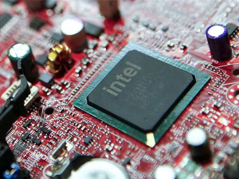Intel dự định ngừng việc tự sản xuất chip