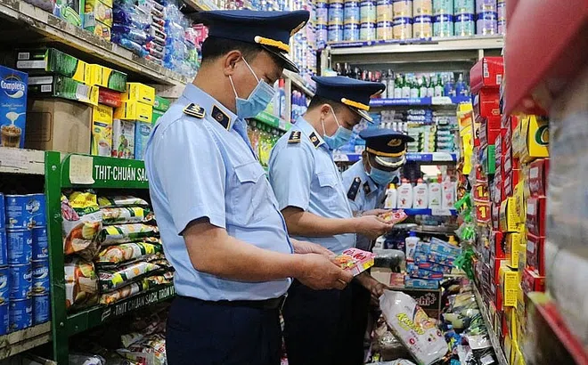 Xử lý triệt để hành vi buôn bán hàng giả, bảo vệ quyền lợi người tiêu dùng