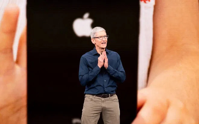 CEO Apple Tim Cook thông báo về hoạt động của hãng tại Ấn Độ và Việt Nam