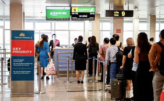 Cao điểm lễ 2/9, sân bay Tân Sơn Nhất dự kiến đón 130.000 hành khách/ngày