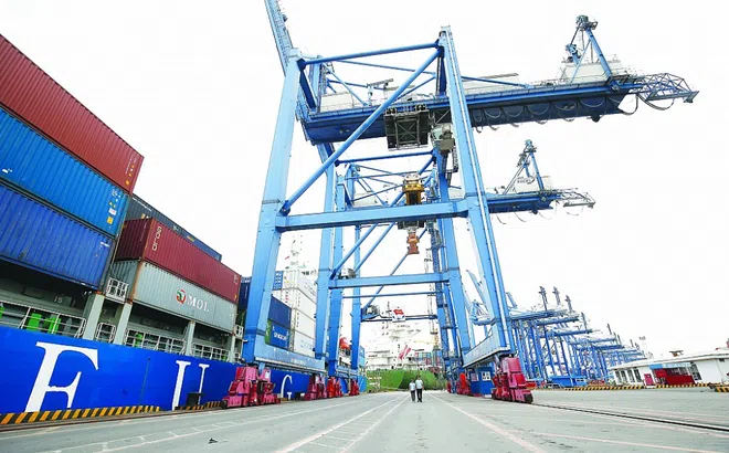 Để doanh nghiệp logistics Việt tiến lên cấp độ cao hơn DIỄN ĐÀN