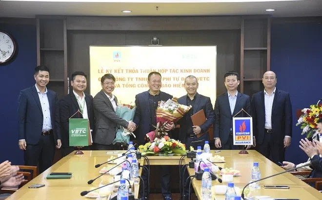 Bảo hiểm PVI thực hiện “mục tiêu kép”: Vừa phòng chống dịch, vừa tiếp tục tăng trưởng doanh thu