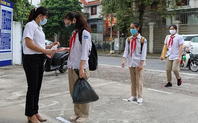 Bộ Giáo dục và Đào tạo ra hướng dẫn mới về tổ chức dạy học trực tiếp