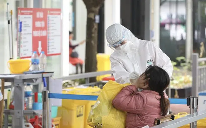 Không tự xét nghiệm, tự điều trị COVID-19 không theo hướng dẫn