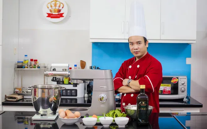 Đầu bếp Nghệ nhân ẩm thực Trương Công Lệ với đam mê truyền lửa nghề cho thế hệ trẻ