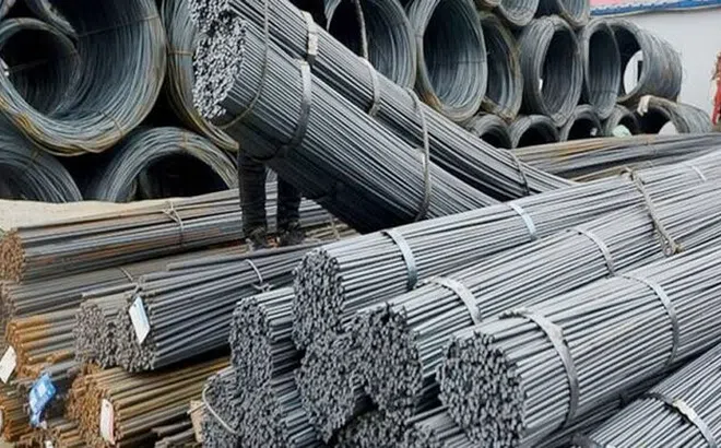 Giá thép xây dựng tiếp tục giảm, xuống mức thấp 3 năm