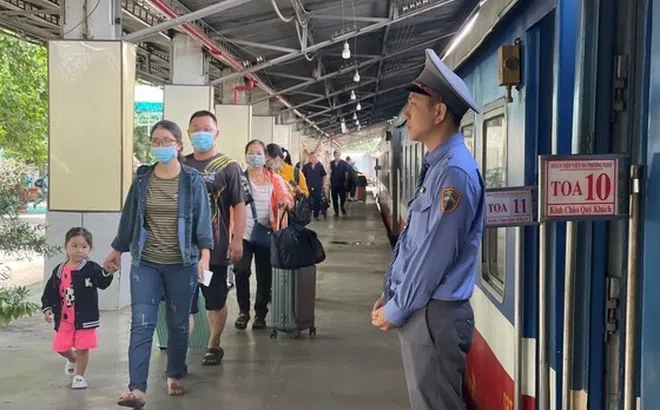 Hơn 9.000 vé tàu hoả Tết Giáp Thìn được đăng ký mua