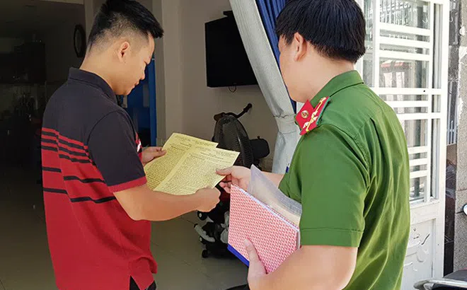 Đà Nẵng: Công bố danh tính các bị can bị truy tố tội 'Tổ chức cho người khác nhập cảnh Việt Nam trái phép'