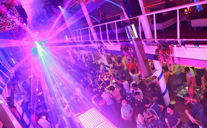 Hà Nội: Tiếp tục dừng hoạt động quán bar, karaoke