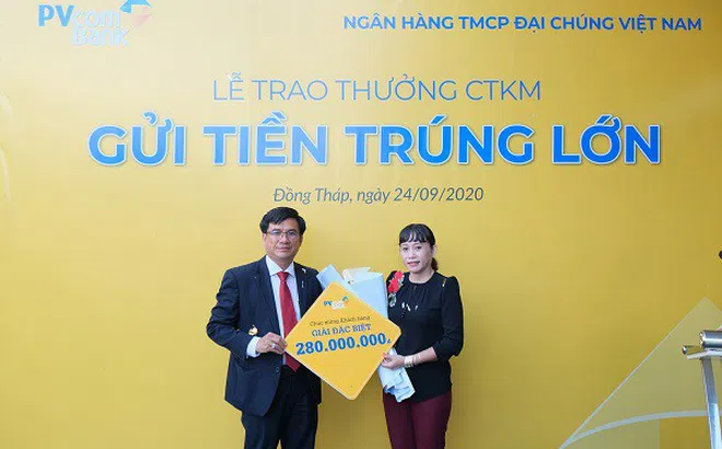 PVcomBank trao tặng gần 330 triệu đồng cho khách hàng may mắn