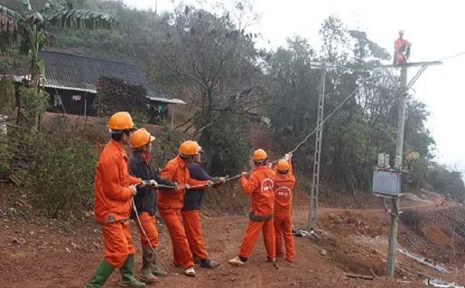 EVNNPC: Hơn nửa thế kỷ trọn niềm tin thắp sáng