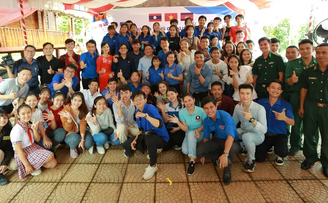 Tuổi trẻ Việt - Lào - Campuchia chung tay vun đắp tình hữu nghị