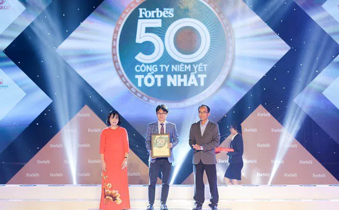 Khẳng định vị thế thương hiệu 9 tháng đầu năm, Vinamilk hoàn thành 76% kế hoạch doanh thu, giá cổ phiếu tăng trưởng 14%