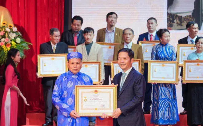 Lễ trao tặng, truy tặng danh hiệu “Nghệ nhân Nhân dân”, “Nghệ nhân Ưu tú” năm 2020