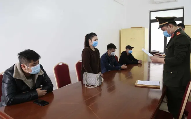 Phạt 100 triệu với 4 người ở Quảng Ninh vì trốn trạm kiểm soát dịch Covid-19, khai báo y tế quanh co