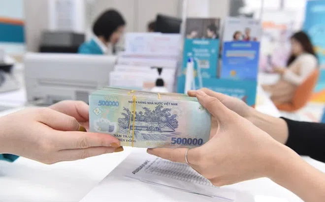 Lợi nhuận sau thuế của 12 ngân hàng có thể tăng hơn 18% trong năm 2021