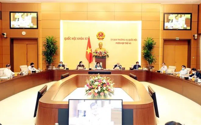 Bế mạc phiên họp thứ 43 của Ủy ban Thường vụ Quốc hội